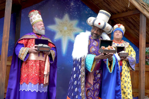 Three Kings Celebration at SeaWorld Orlando Returns