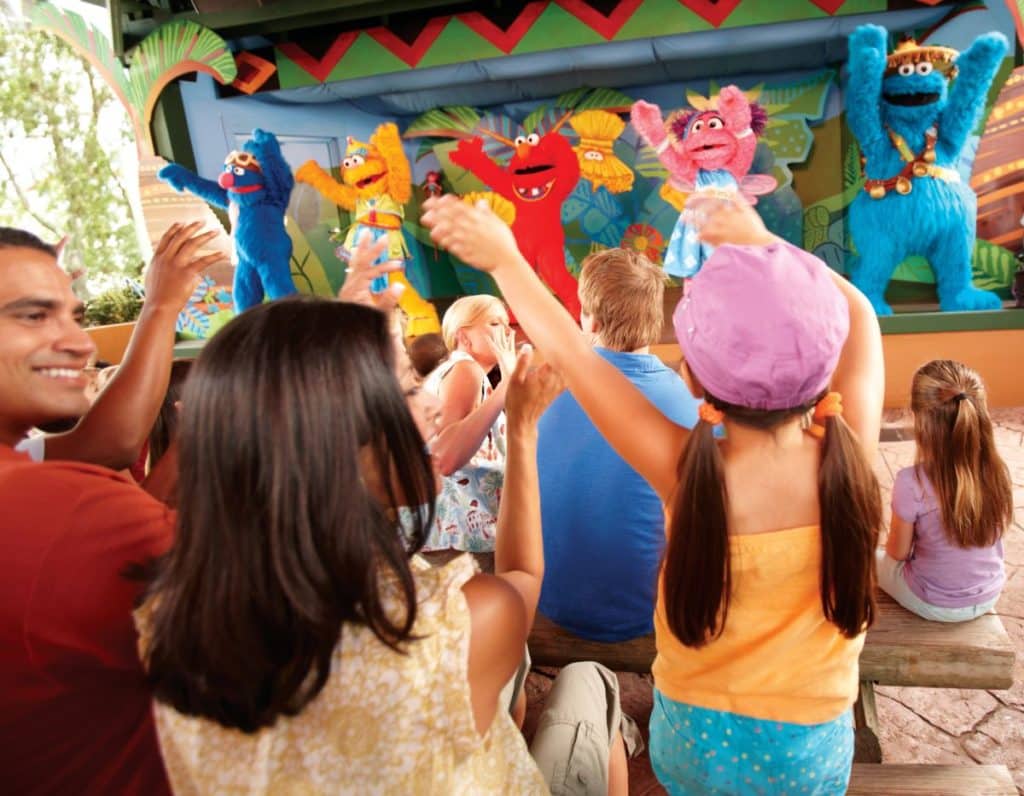 AT SESAME STREET® SAFARI OF FUN KIDS’ WEEKENDS