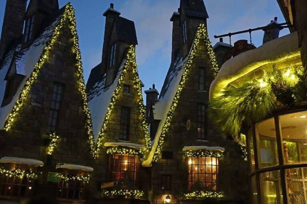 Christmas in The Wizarding World of Harry Potter 