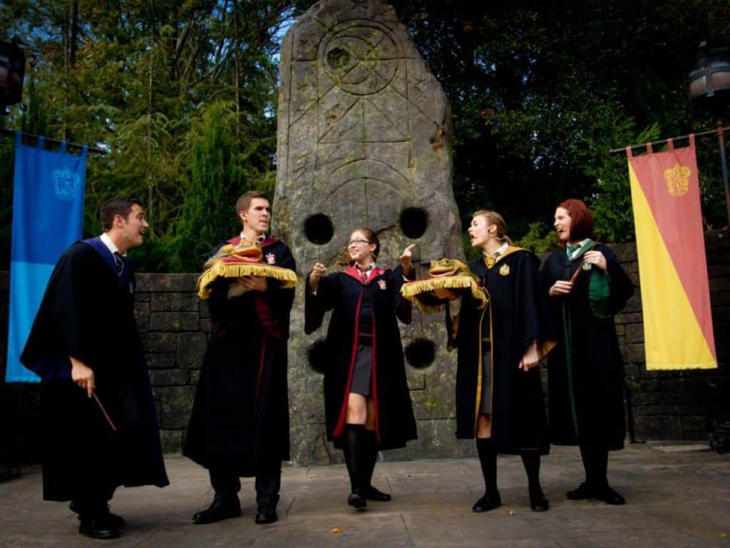 Frog Choir at Hogsmeade Islands Of Adventure